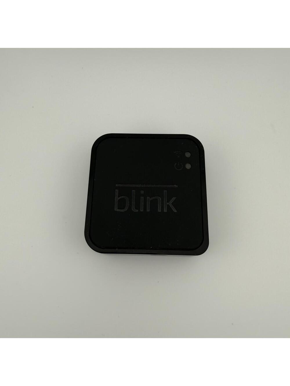 Blink XT Sync Module 1st Gen WIFI Indoor/Outdoor Home Security System BSM00203U